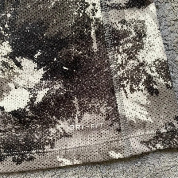 Nike Dri-Fit White Black Gray Racerback Tank Medium - Picture 4 of 5